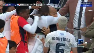 VIDEO | Thierry Henry estaba en vivo en TV y así celebró el triunfo de Panamá sobre Estados Unidos