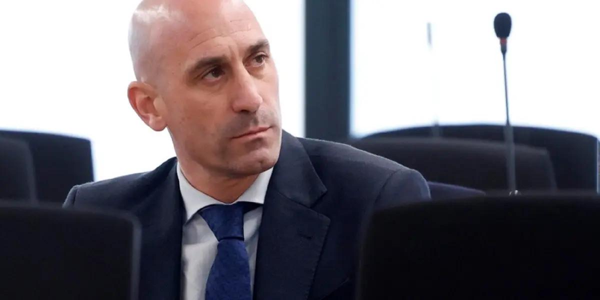 La condena que recibió Luis Rubiales por besar a Jenni Hermoso