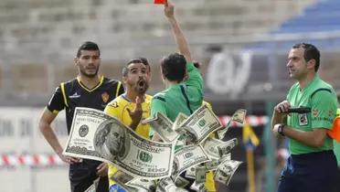 Escándalo mundial, ofrecieron $48 mil dólares a réferi por arreglar un partido
