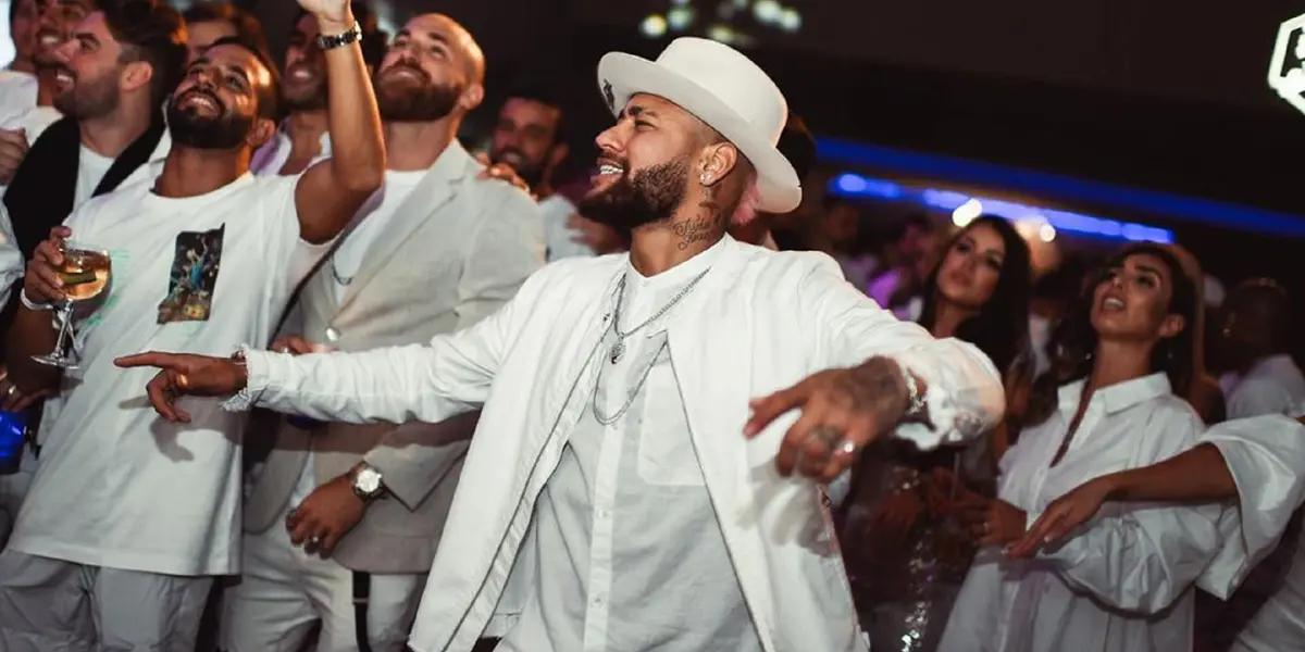 Los jugadores que pudieron ser mejores que Messi y Cristiano, pero les ganó la fiesta