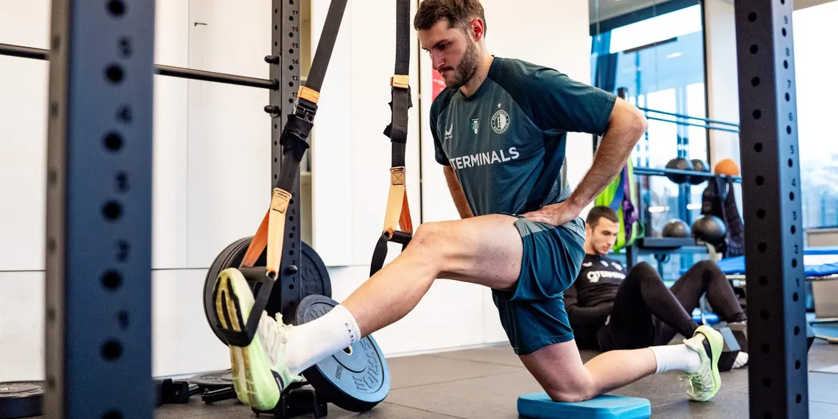 Brian Priske y el futuro de Santiago Giménez: ¿El "Bebote" se queda en Feyenoord?